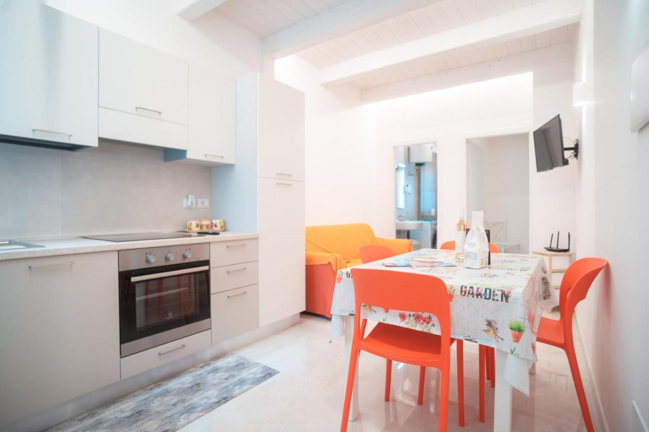 Le Camelie -Appartamenti Nuovi Porto SantʼElpidio Exteriér fotografie